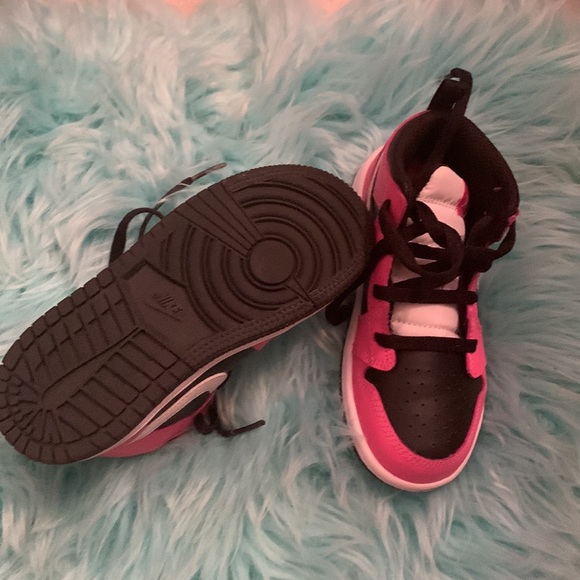 Girls sneakers - Picture 2 of 2